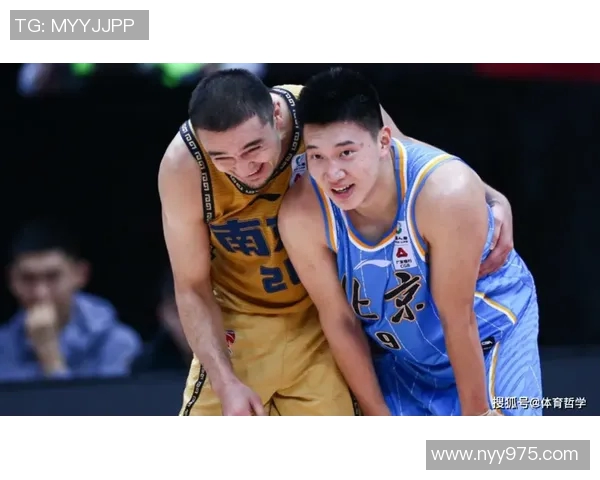 西安篮球队以73分稳居世锦赛积分榜首位展现强劲实力